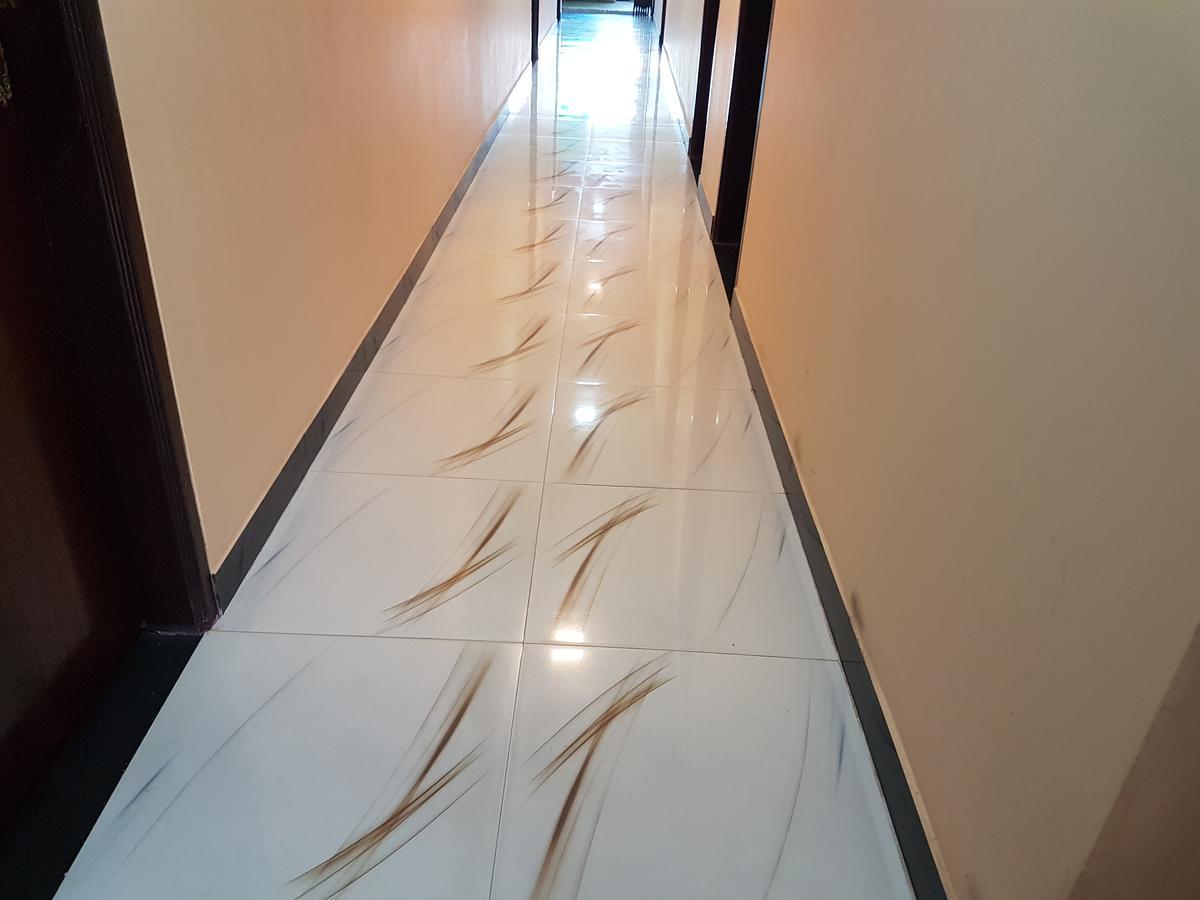 Hotel Diamond Park Dakhin Kattali Екстериор снимка